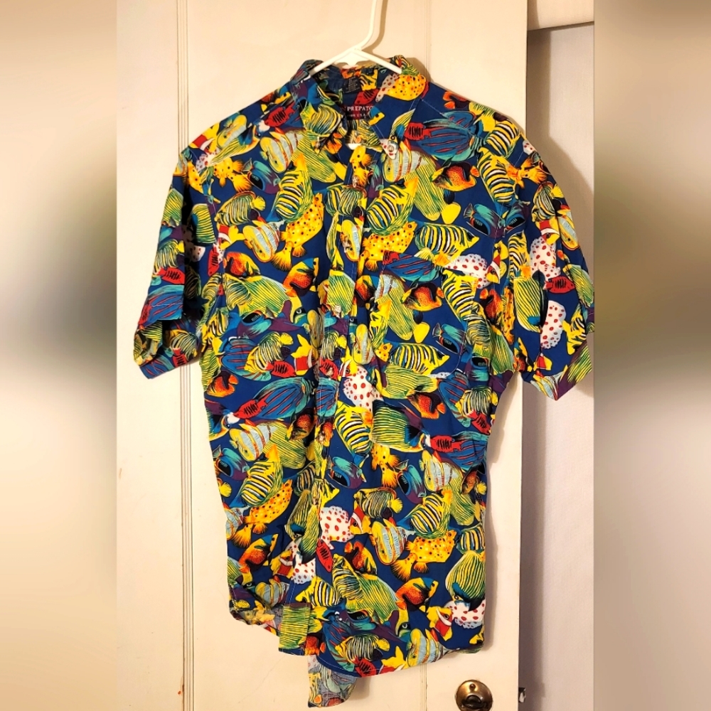 🏷= $1 Vintage Tropical Fish Hawaiian Shirt
